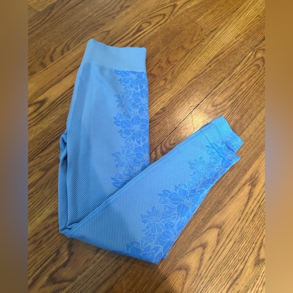 All in Motion Blue Patterned Leggings Size L(10/12) - Picture 1 of 7